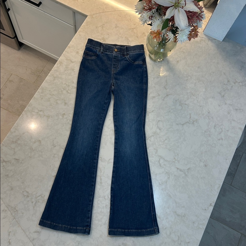 SPANXshape EveryWear Pull On Zero Waistband Micro Flare Jeans - Picture 3 of 10